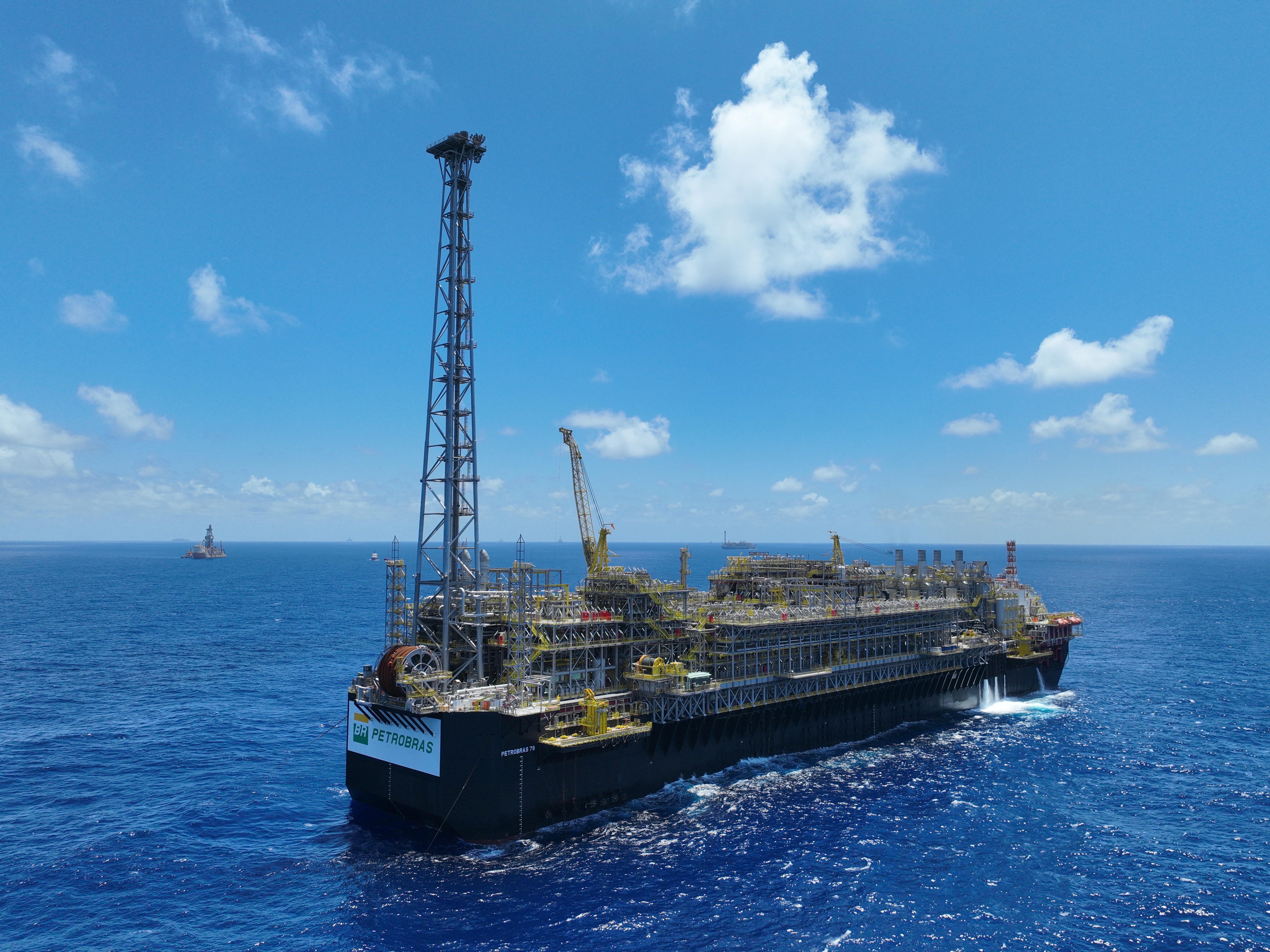 Plataforma P-78 no campo de Búzios